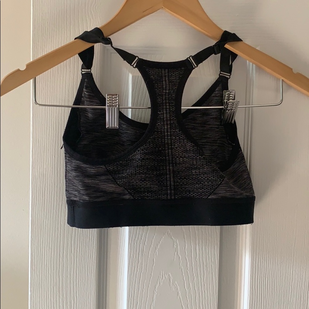 Sports bra - Picture 3 of 3